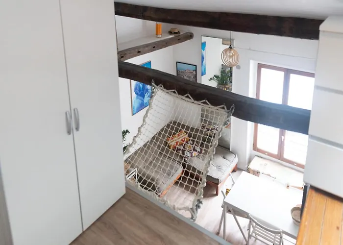 Charming For Two In The 10th