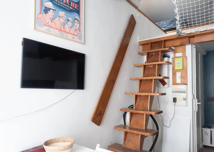 Appartement Charming For Two In The 10th *